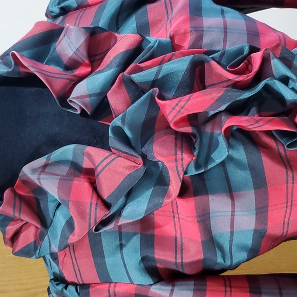 Boston proper red green plaid ruffle plaid long sleeve top - Picture 2 of 6